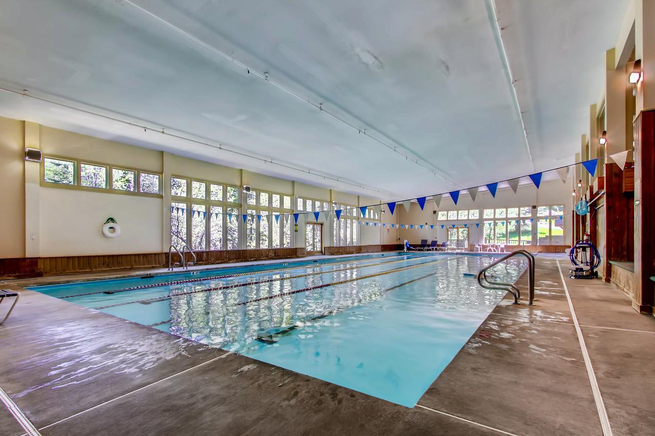 Pico Village Resort Killington Bagian luar foto